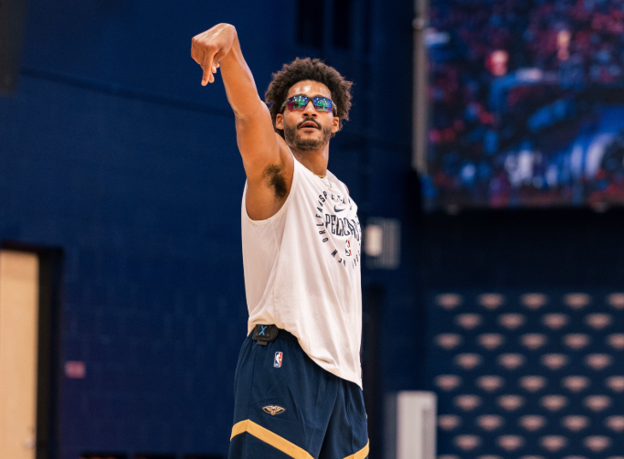 对我们球队, FEoAA